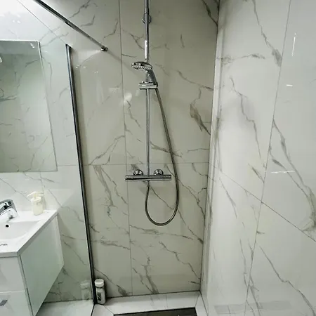 Ii Apartament-free Parking 10 Min Rynek I Pkp